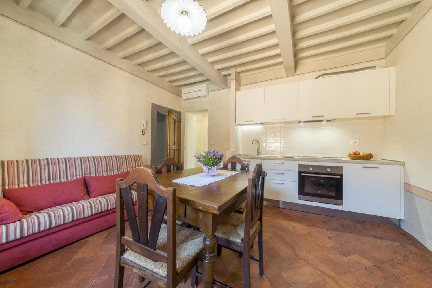I Bei Ricordi - Historic Centre Apartment 6 อาเรซโซ ภายนอก รูปภาพ